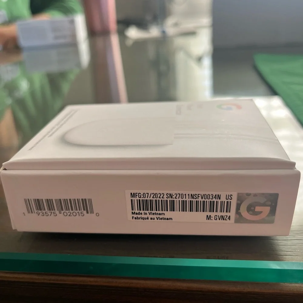 *NEW IN BOX * Google Nest Power Connector